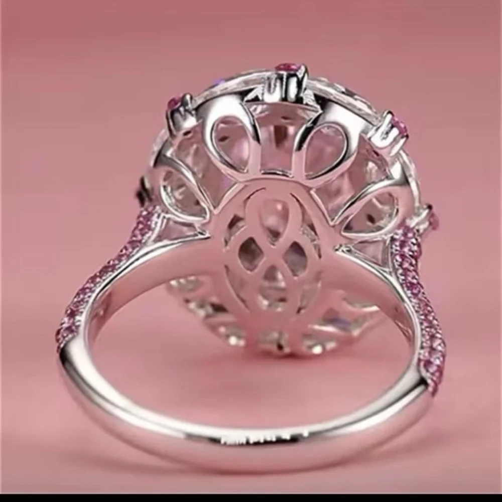 Brilliant finish oval amethyst 6.2CT silver ring with swarovski elements